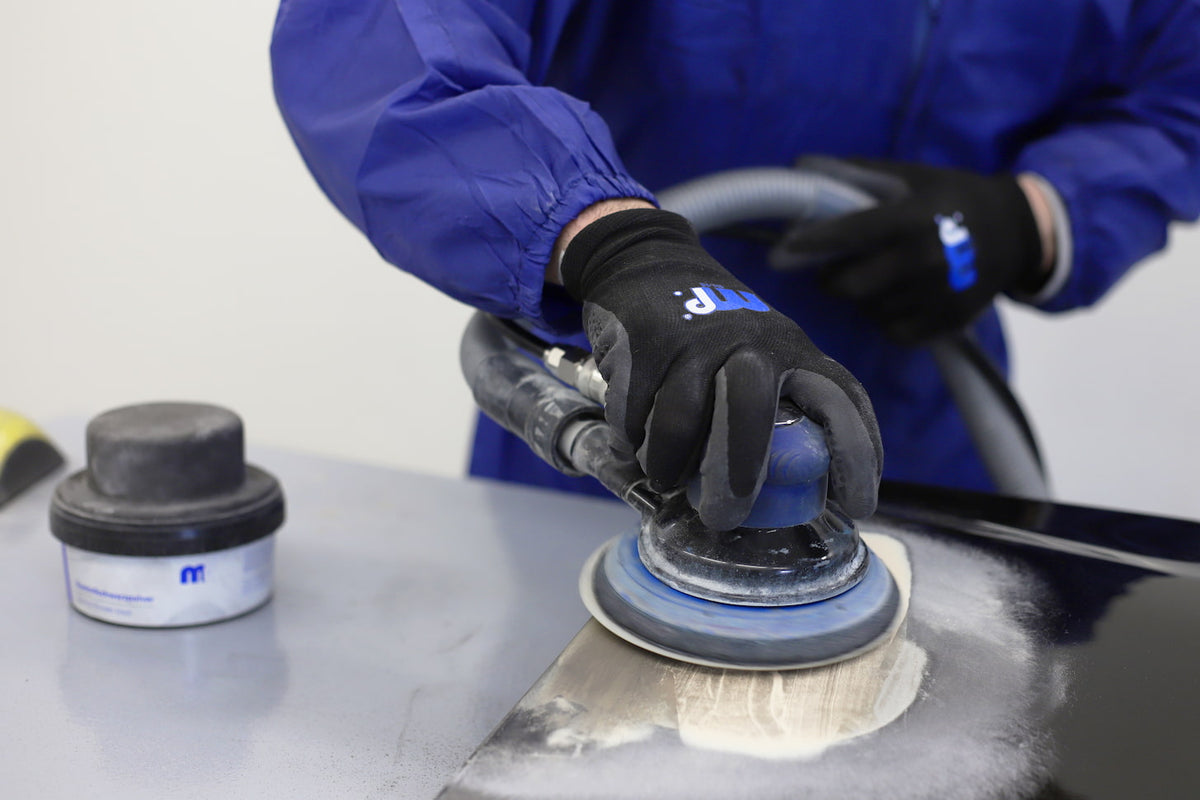 MP Dry Guidecoat Black with Applicator