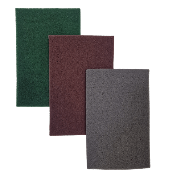 MP Abrasive Fleece Pad Very Fine 152 x 229 mm (red) alongside other colored pads.