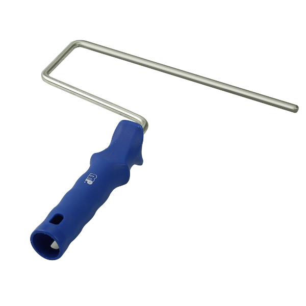 MP Professional Roller Handle 25/27cm with a robust metal frame and ergonomic blue handle.